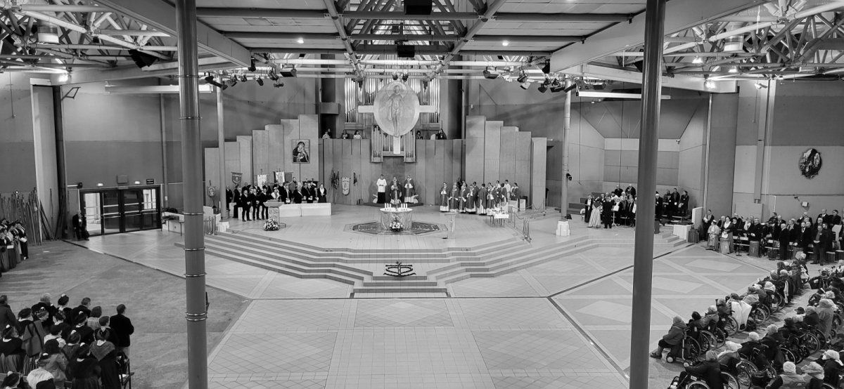 XXIᵉ Pèlerinage des Gardians à Lourdes : Tradition, Espérance et Défi Logistique