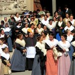 En Arles, de Saint Trophime aux Alyscamps